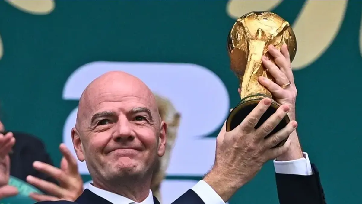 Gianni Infantino contraint de renoncer officiellement à son projet controversé pour la FIFA